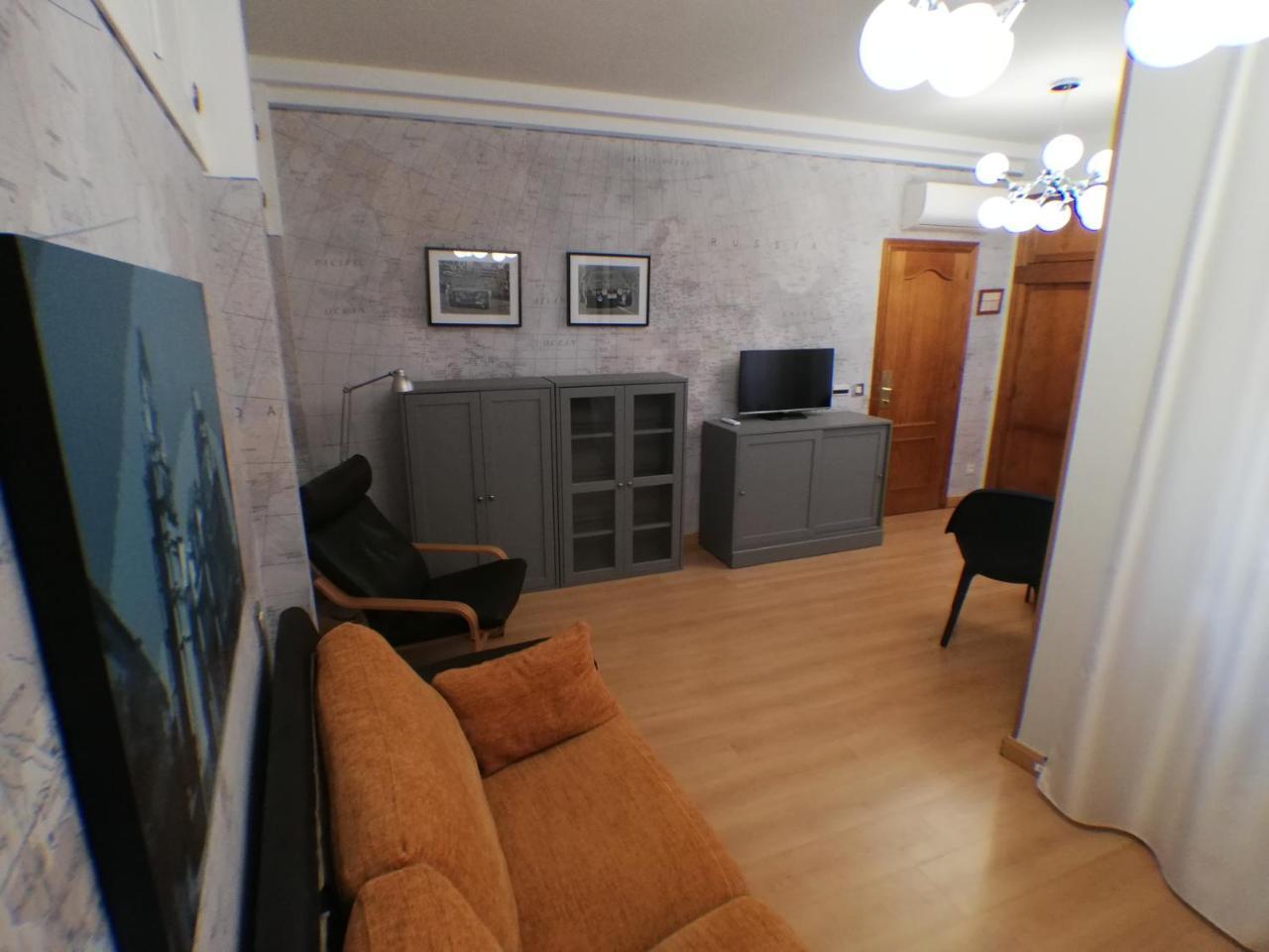 Hostal Santo Tome Толедо Екстериор снимка
